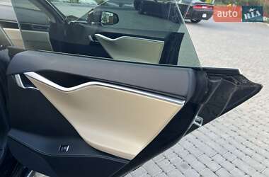 Лифтбек Tesla Model S 2016 в 
