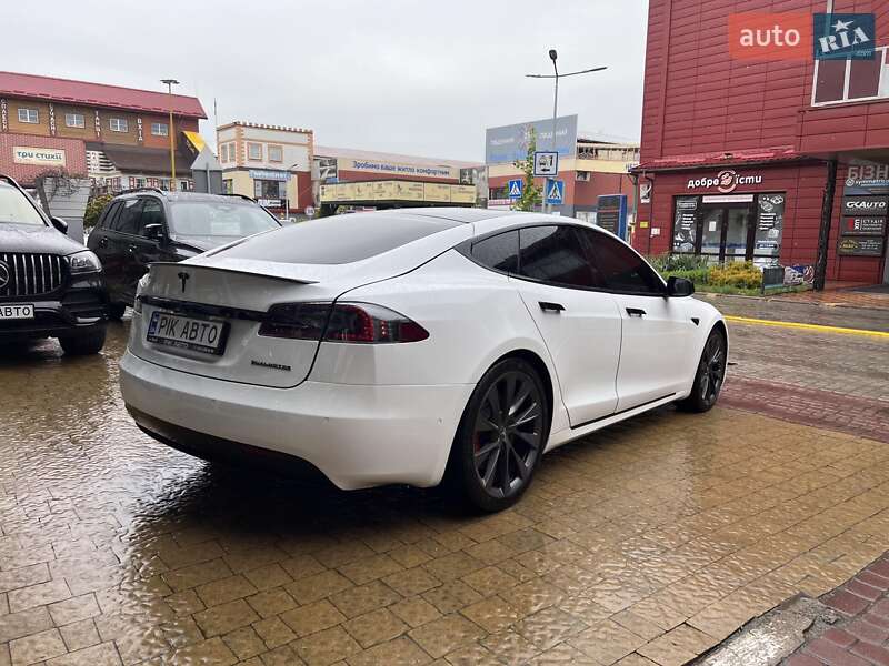 Ліфтбек Tesla Model S 2020 в Львові