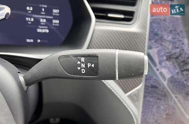 Лифтбек Tesla Model S 2020 в Львове