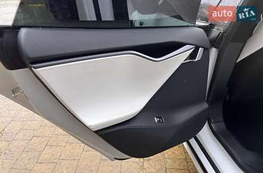 Лифтбек Tesla Model S 2020 в Львове