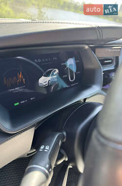 Лифтбек Tesla Model S 2020 в 