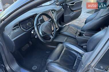 Ліфтбек Tesla Model S 2017 в 