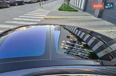 Лифтбек Tesla Model S 2018 в Львове