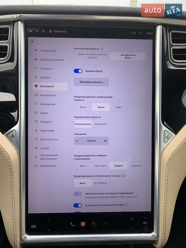 Лифтбек Tesla Model S 2015 в Львове