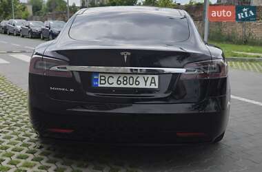 Лифтбек Tesla Model S 2017 в 