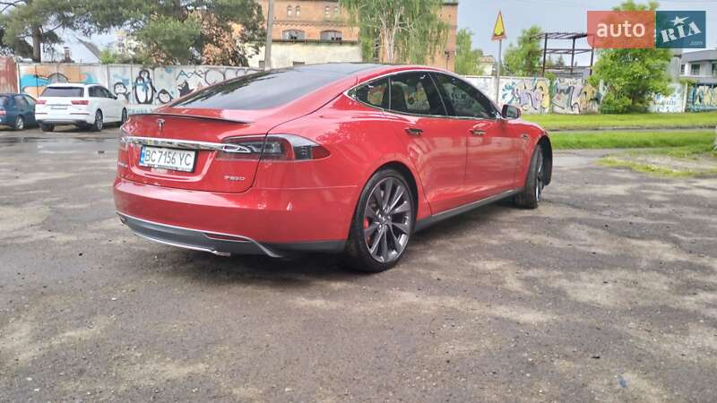 Лифтбек Tesla Model S 2015 в Львове фото 7 Лифтбек Tesla Model S 2015 в Львове