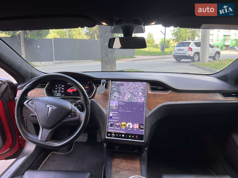 Лифтбек Tesla Model S 2020 в Ивано-Франковске