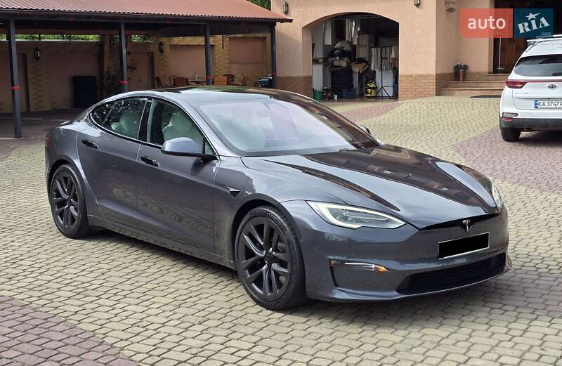 Ліфтбек Tesla Model S 2021 в Мукачевому