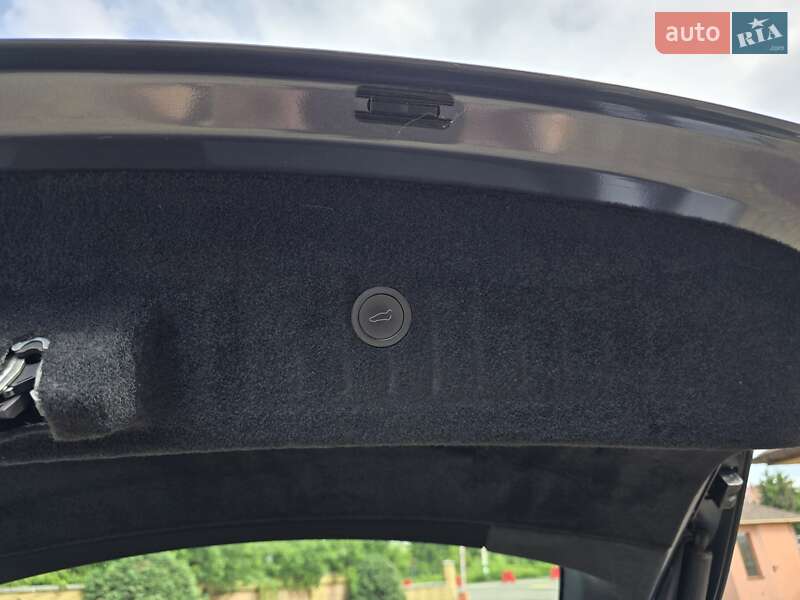 Ліфтбек Tesla Model S 2021 в Мукачевому фото 54 Ліфтбек Tesla Model S 2021 в Мукачевому