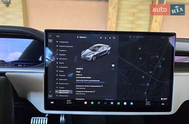 Ліфтбек Tesla Model S 2021 в 