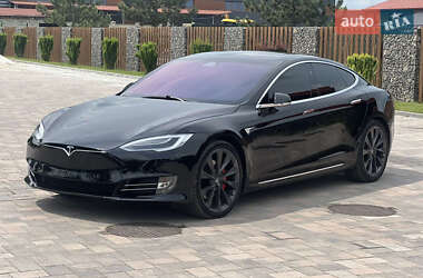 Ліфтбек Tesla Model S 2019 в Івано-Франківську