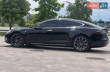 Лифтбек Tesla Model S 2019 в 