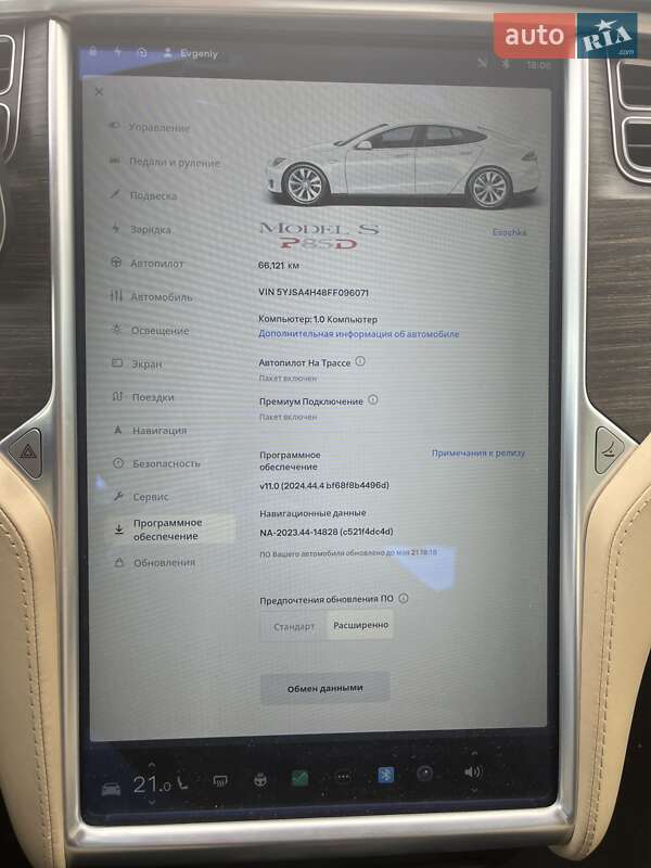 Лифтбек Tesla Model S 2015 в Киеве