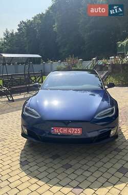 Лифтбек Tesla Model S 2019 в 