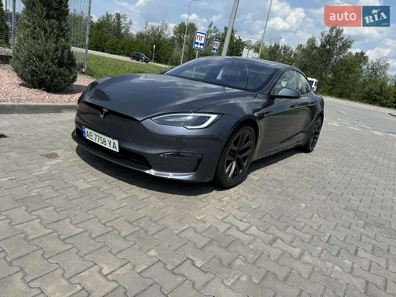 Ліфтбек Tesla Model S 2022 в 