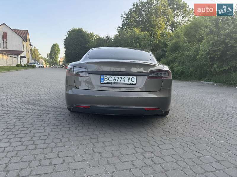 Лифтбек Tesla Model S 2015 в Львове фото 6 Лифтбек Tesla Model S 2015 в Львове