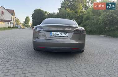 Ліфтбек Tesla Model S 2015 в 