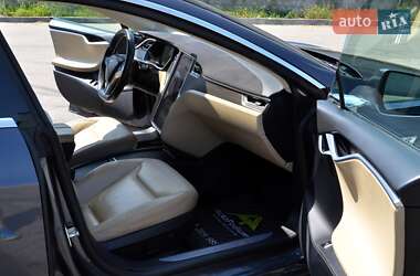 Ліфтбек Tesla Model S 2016 в 