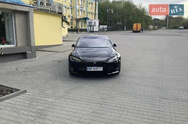 Лифтбек Tesla Model S 2017 в Виннице