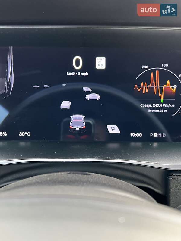 Лифтбек Tesla Model S 2018 в Виннице