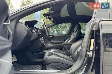 Лифтбек Tesla Model S 2018 в 