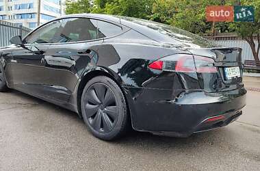 Лифтбек Tesla Model S 2021 в 
