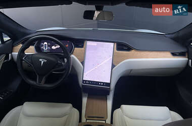 Ліфтбек Tesla Model S 2020 в 