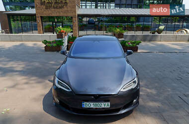 Лифтбек Tesla Model S 2018 в 