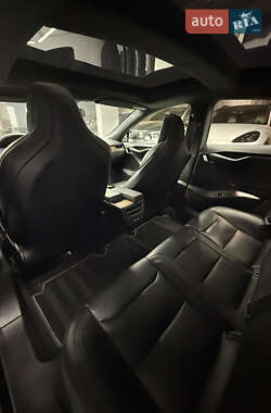 Лифтбек Tesla Model S 2018 в 