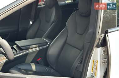 Лифтбек Tesla Model S 2022 в 