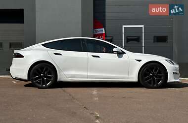 Лифтбек Tesla Model S 2022 в 