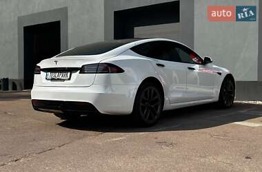 Лифтбек Tesla Model S 2022 в 