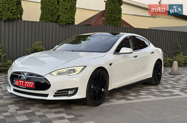 Лифтбек Tesla Model S 2014 в 