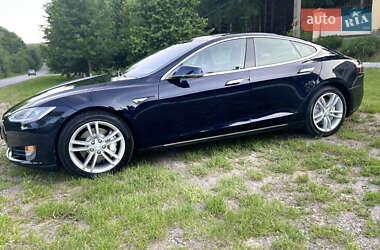 Ліфтбек Tesla Model S 2013 в Вінниці