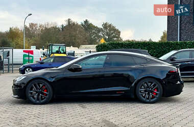 Лифтбек Tesla Model S 2022 в 