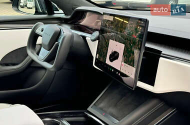 Лифтбек Tesla Model S 2022 в 