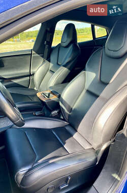 Лифтбек Tesla Model S 2019 в 