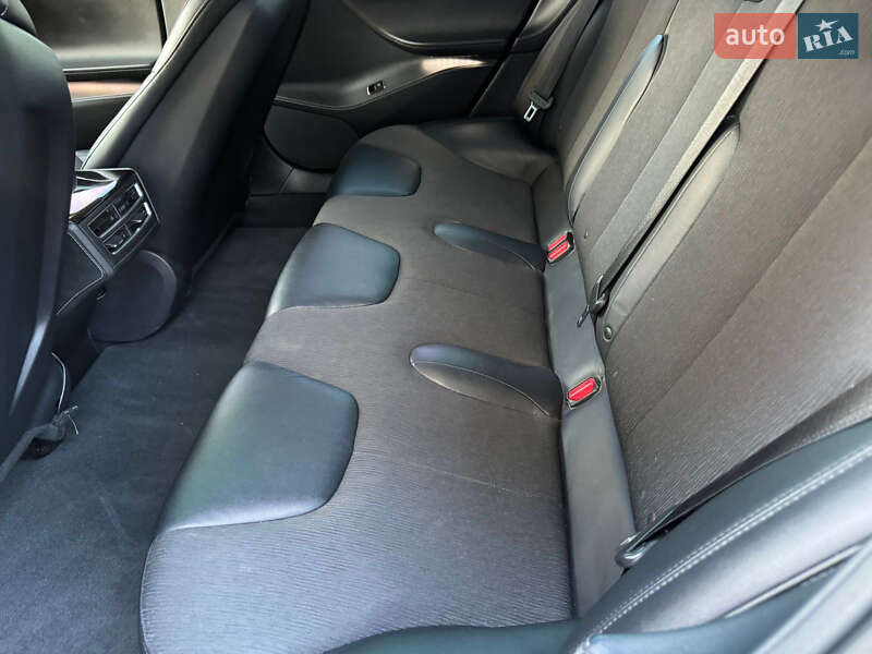 Лифтбек Tesla Model S 2014 в Львове фото 14 Лифтбек Tesla Model S 2014 в Львове