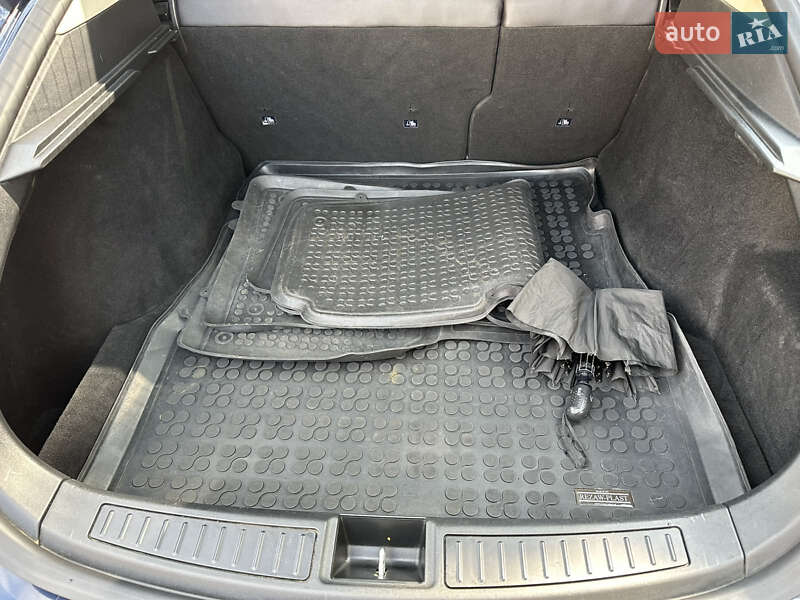 Лифтбек Tesla Model S 2014 в Львове фото 22 Лифтбек Tesla Model S 2014 в Львове