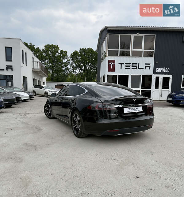 Ліфтбек Tesla Model S 2013 в Вінниці