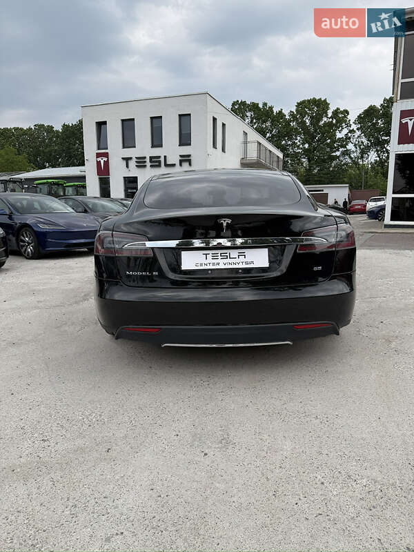 Ліфтбек Tesla Model S 2013 в Вінниці