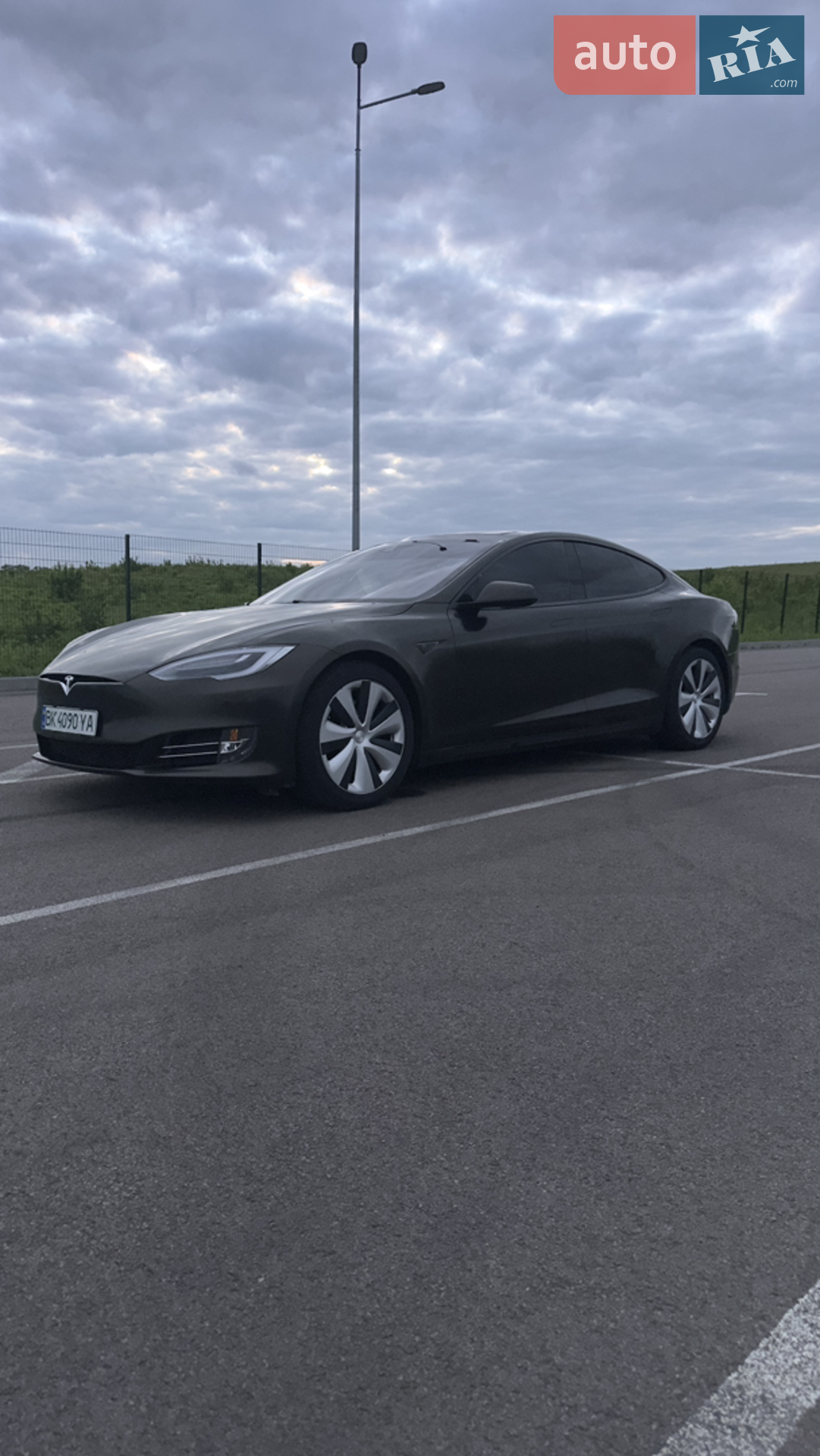 2016 Tesla Model S - мініатюра 4