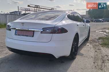 Ліфтбек Tesla Model S 2016 в 