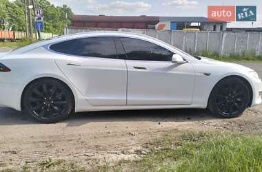 Ліфтбек Tesla Model S 2016 в 