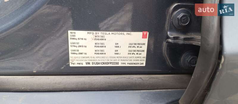 Лифтбек Tesla Model S 2013 в Подольске