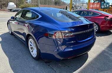Лифтбек Tesla Model S 2016 в 
