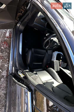 Лифтбек Tesla Model S 2020 в 
