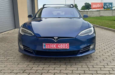 Лифтбек Tesla Model S 2016 в 