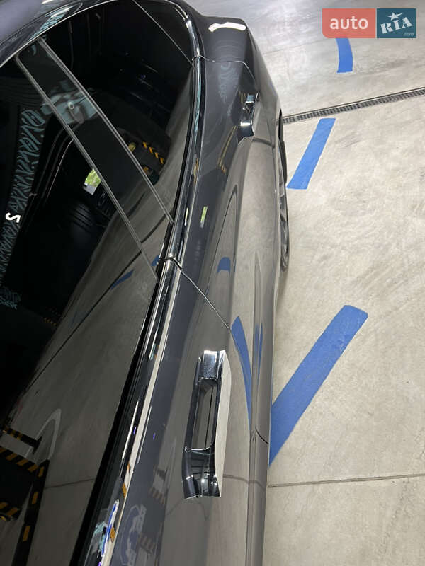 Ліфтбек Tesla Model S 2018 в Самборі