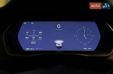 Ліфтбек Tesla Model S 2018 в 